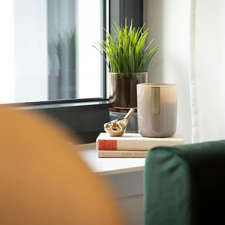 Brick & Beam Loft Duplex -30sqm- Near Antonplatz *