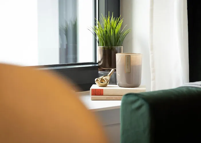 Brick & Beam Loft Duplex -30sqm- Near Antonplatz *