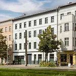 Brick & Beam Loft Duplex -30sqm- Near Antonplatz Берлин