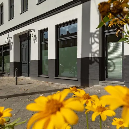 Brick & Beam Loft Duplex -30sqm- Near Antonplatz *